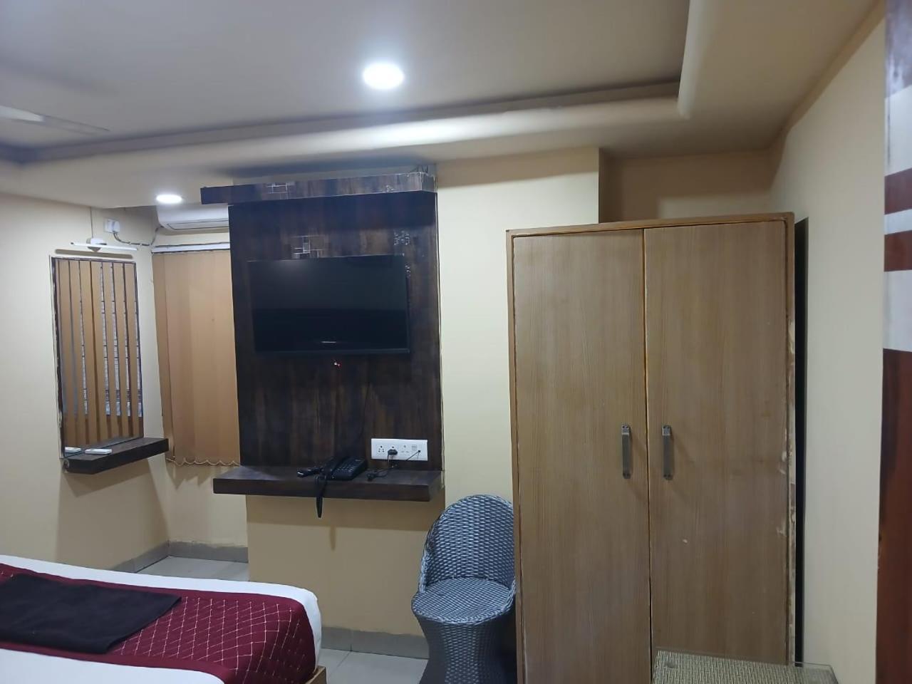 Blossoms Room Holiday Inn- Lakdikapul Hyderabad Luaran gambar